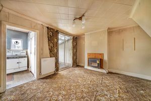 Photo 11- click for photo gallery